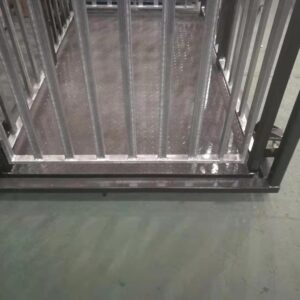 Veterinary weighing scales