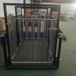 Animal weighing scales