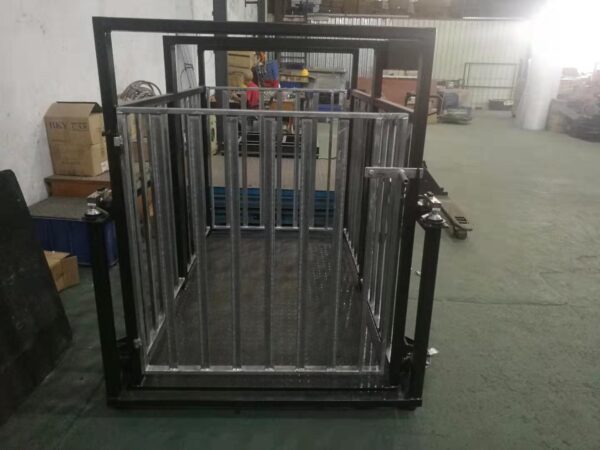 Animal weighing scales
