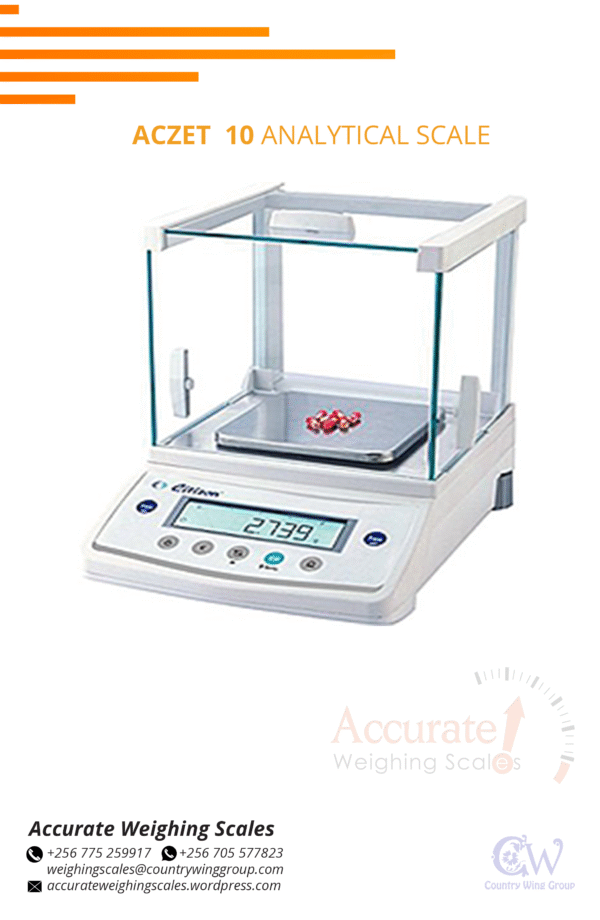 Operating analytical laboratory balance stainless steel weighing pan