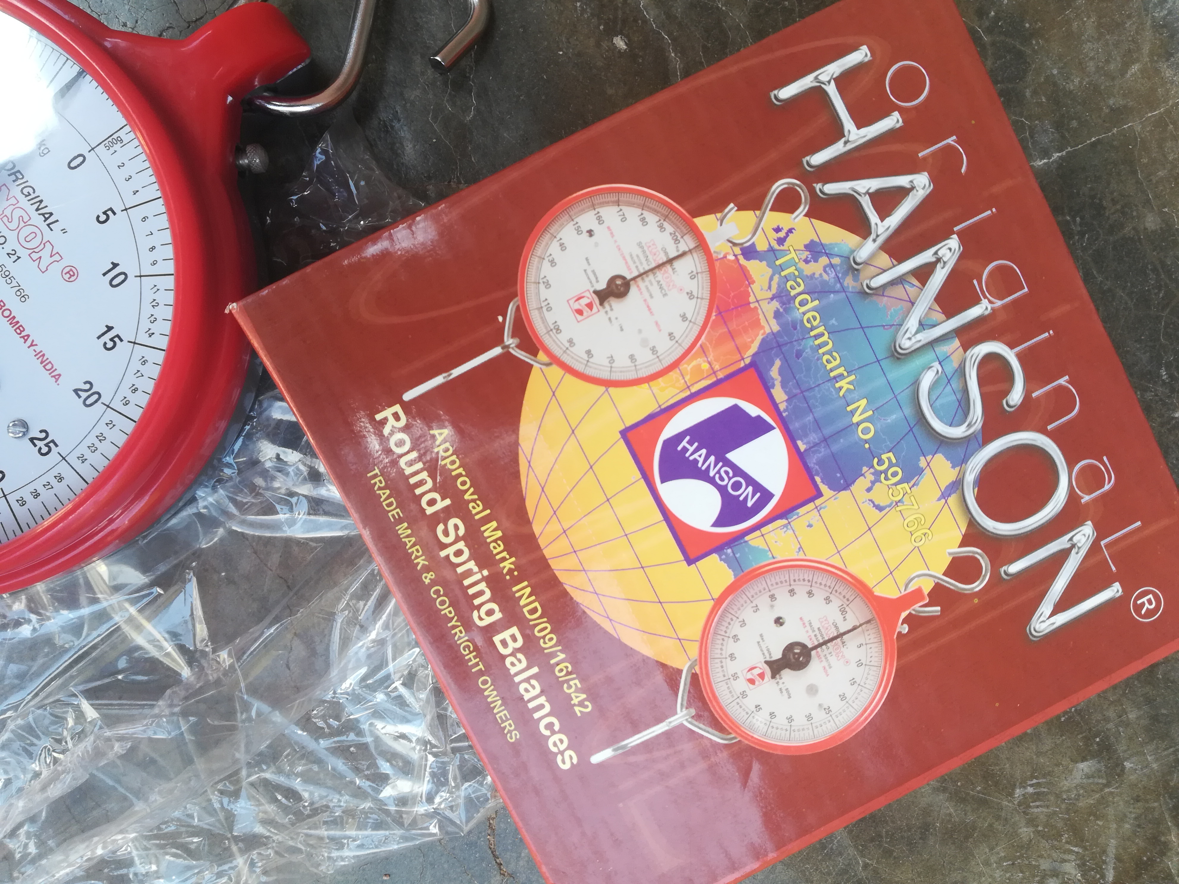 Mechanical metallic crane scales