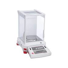 Fully transparent glass Analytical Balance scales
